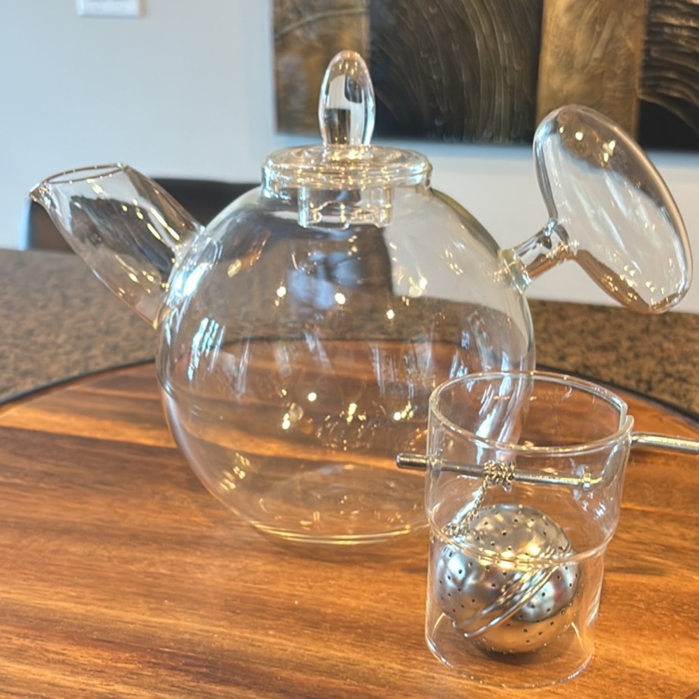 Clear Glass Teapot with Infuser